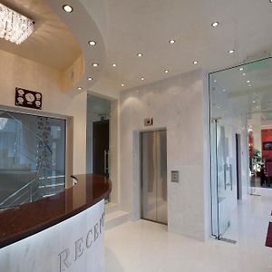 Hotel Aris